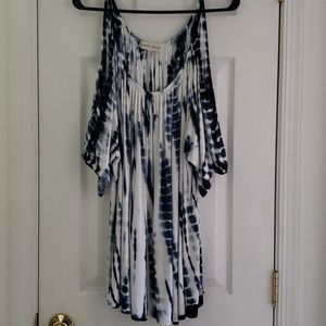 Tie dye cold shoulder top